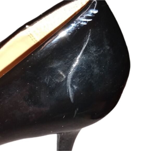 Mootsies Tootsies Glossy Black Heels Round Toe Classic & Timless - Picture 9 of 12